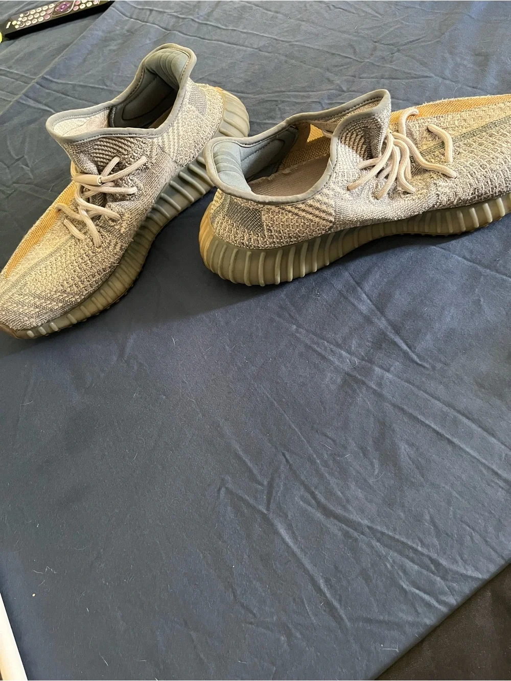 Adidas Yeezy Boost 350 V2 Men’s Sneakers - Grey/Tan
